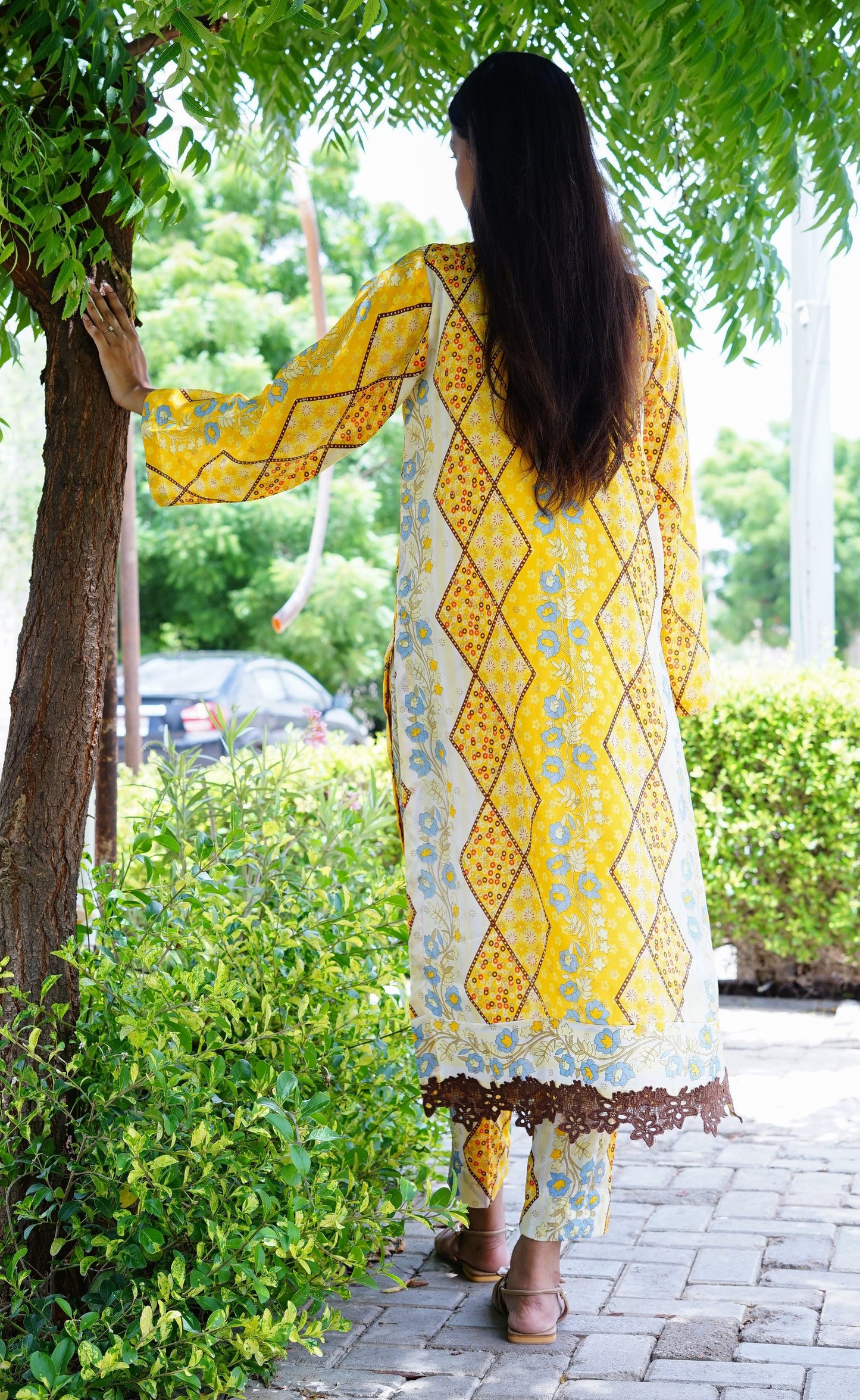 Yellow ochre – Printed long Straight shirt with trouser.