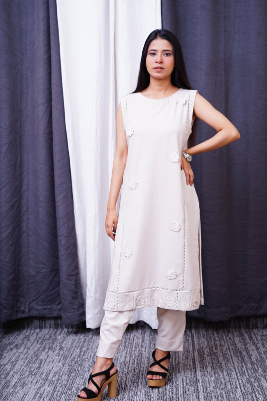 Platinum Grey- sleeves less Long Kameez with streght pajama.