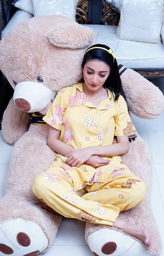 Mustad yellow- Printed Night Suit.