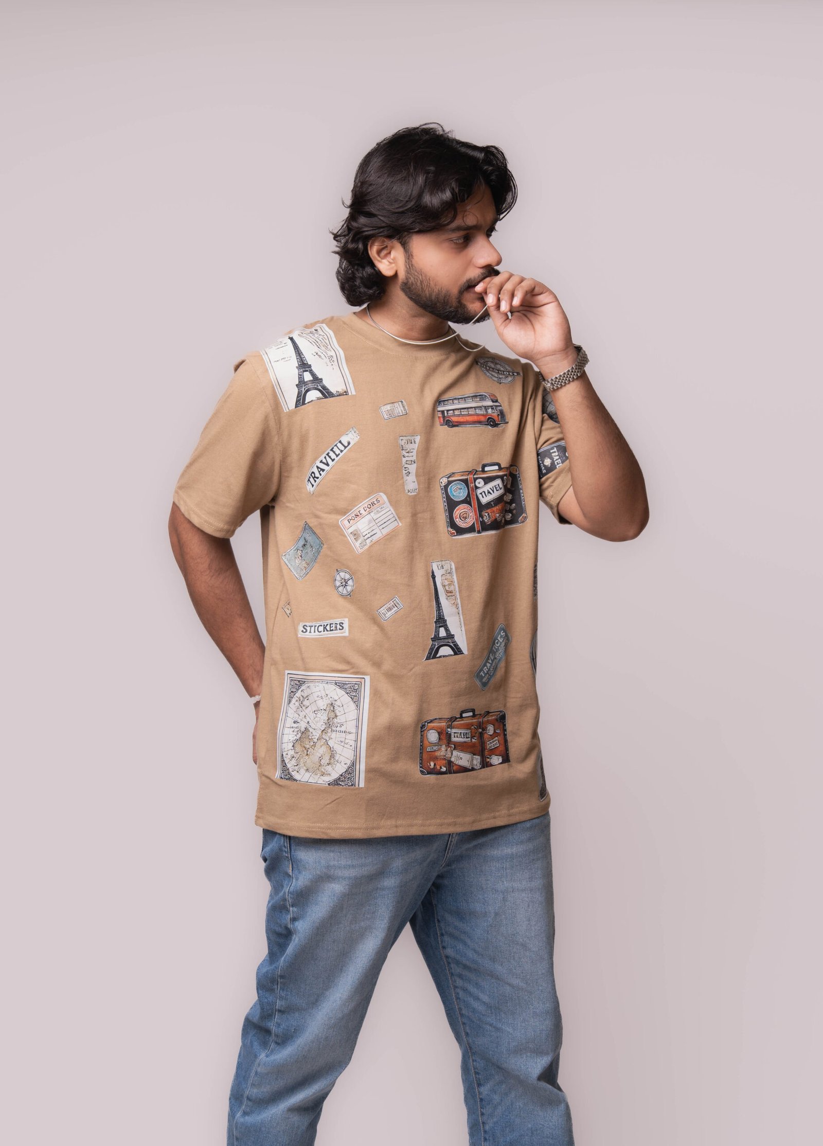 HZI03669 Men’s Graphic Beige T-Shirt – Casual Travel Print - Image 1